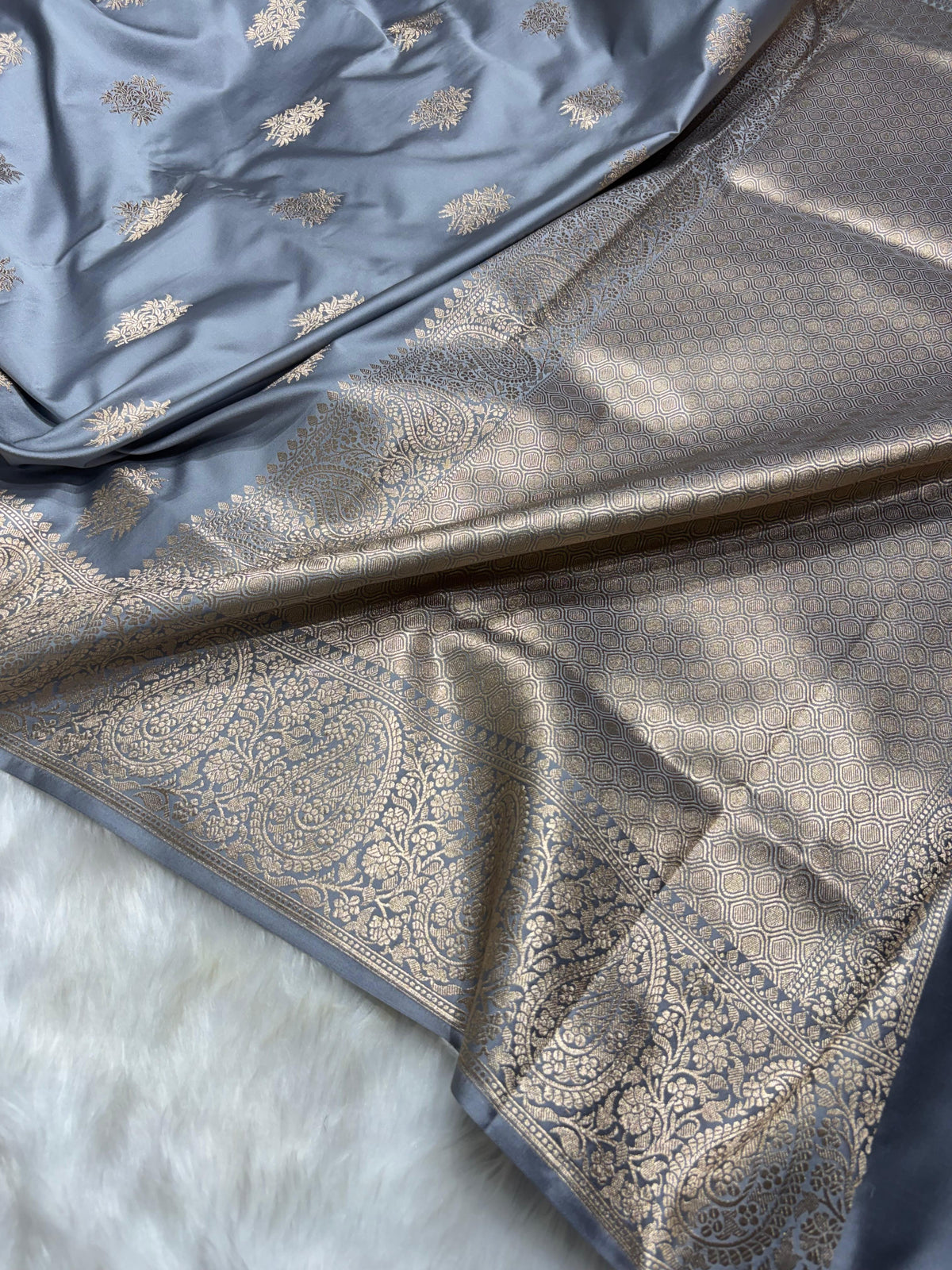 Banarasi Smoke Grey Premium Motifs Floral Mashru Silk Saree