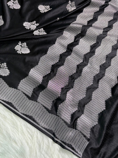 Floral Boota Scallop Black Mashru Silk Saree
