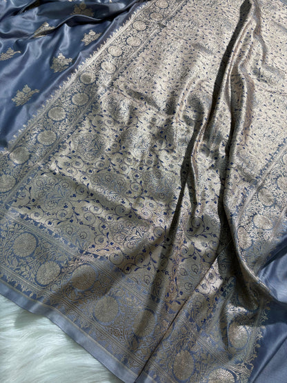Grayish Blue Floral Pattern Mashru Silk Saree