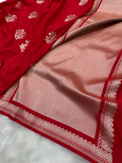 Red Shades Banarasi Floral Boota Pattern Mashru Silk Saree