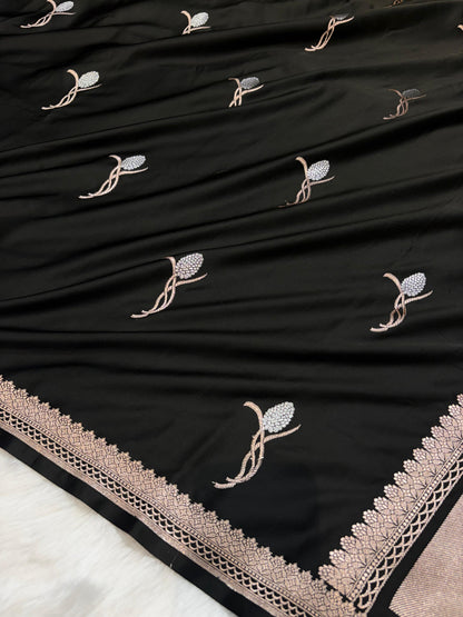Black Shades Mashru Motifs Silk Saree