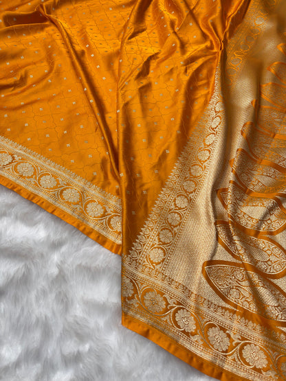 Banarasi Mustard Shades Tanchoi Motifs Mashru Silk Saree