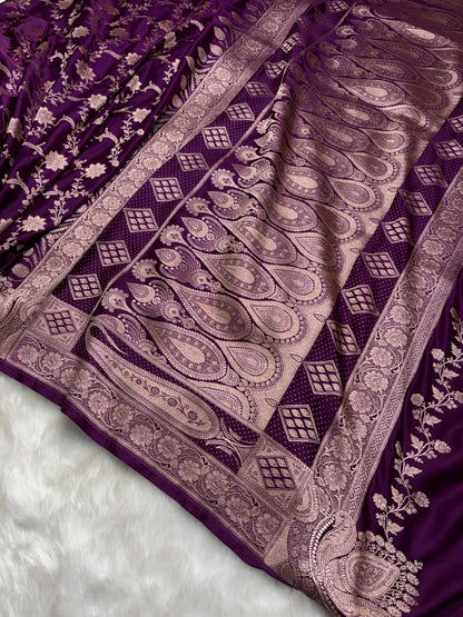 Banarasi Wine Purple Shades Jaal Pattern Mashru Silk Saree