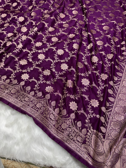 Banarasi Wine Purple Shades Jaal Pattern Mashru Silk Saree