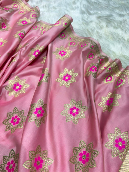 Banarasi Star Pattern with Unique floral border Mashru Silk Saree in Rose-gold Shades
