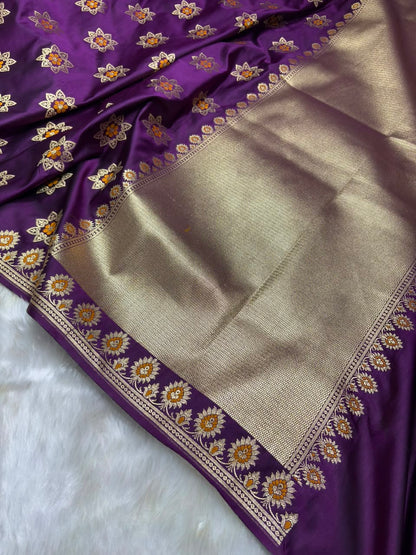 Banarasi Star Pattern with Unique Floral border Mashru Silk Saree in Purple Shades