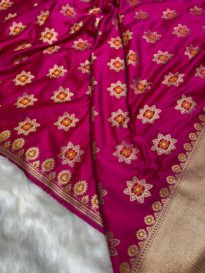 Banarasi Star Pattern with Unique Floral border Mashru Silk Saree in Rani Shades