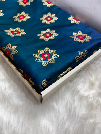 Banarasi Star Pattern with Unique Floral border Mashru Silk Saree in Peacock Blue Shades