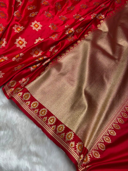 Banarasi Star Pattern with Unique Floral border Mashru Silk Saree in Red Shades