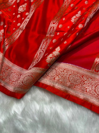 Contrast Vermilion Orange Horizontal Stripes with Motifs Banarasi Mashru Silk Saree