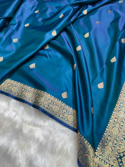 Peacock Shades Floral Booti Mashru Silk Saree