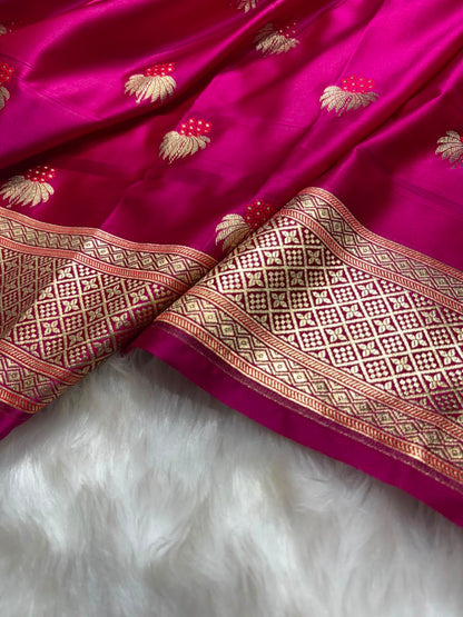 Banarasi Minakari Floral Pattern Mashru Silk Saree in Fuchsia Rani Shades