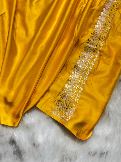 Mustard Yellow Shades Banarasi Floral Boota Pattern Mashru Silk Saree