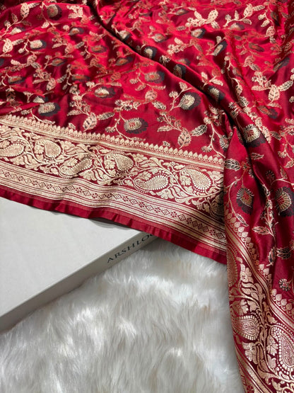Maroon Shades Floral Minakari Jaal Pattern Mashru Silk Saree