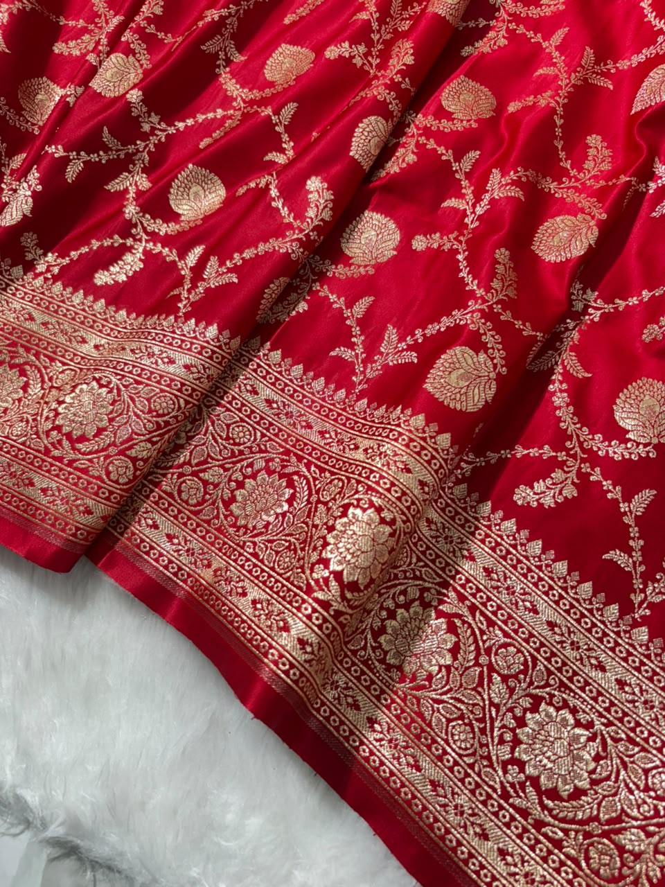 Banarasi Satin Katan Saree Floral Boota Pattern in Red Shades