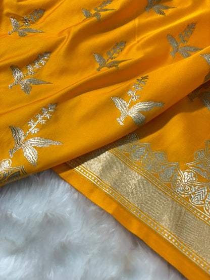 Yellow Shade Floral Motifs Mashru Silk Saree