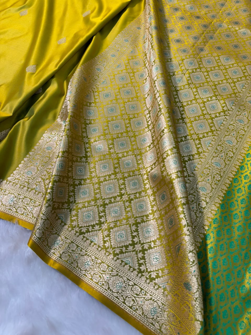 Liril Green Shades Floral Booti Mashru Silk Saree