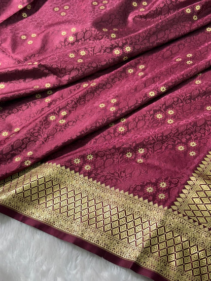 Banarasi Floral Motifs with Tanchoi Pattern Mashru Silk Saree in Dark Maroon Shades