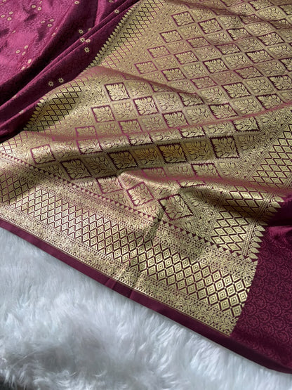 Banarasi Floral Motifs with Tanchoi Pattern Mashru Silk Saree in Dark Maroon Shades