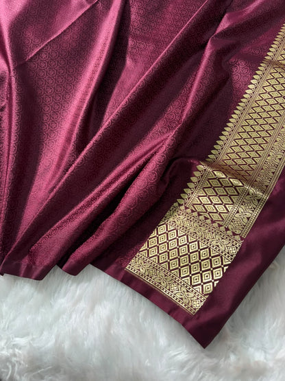 Banarasi Floral Motifs with Tanchoi Pattern Mashru Silk Saree in Dark Maroon Shades